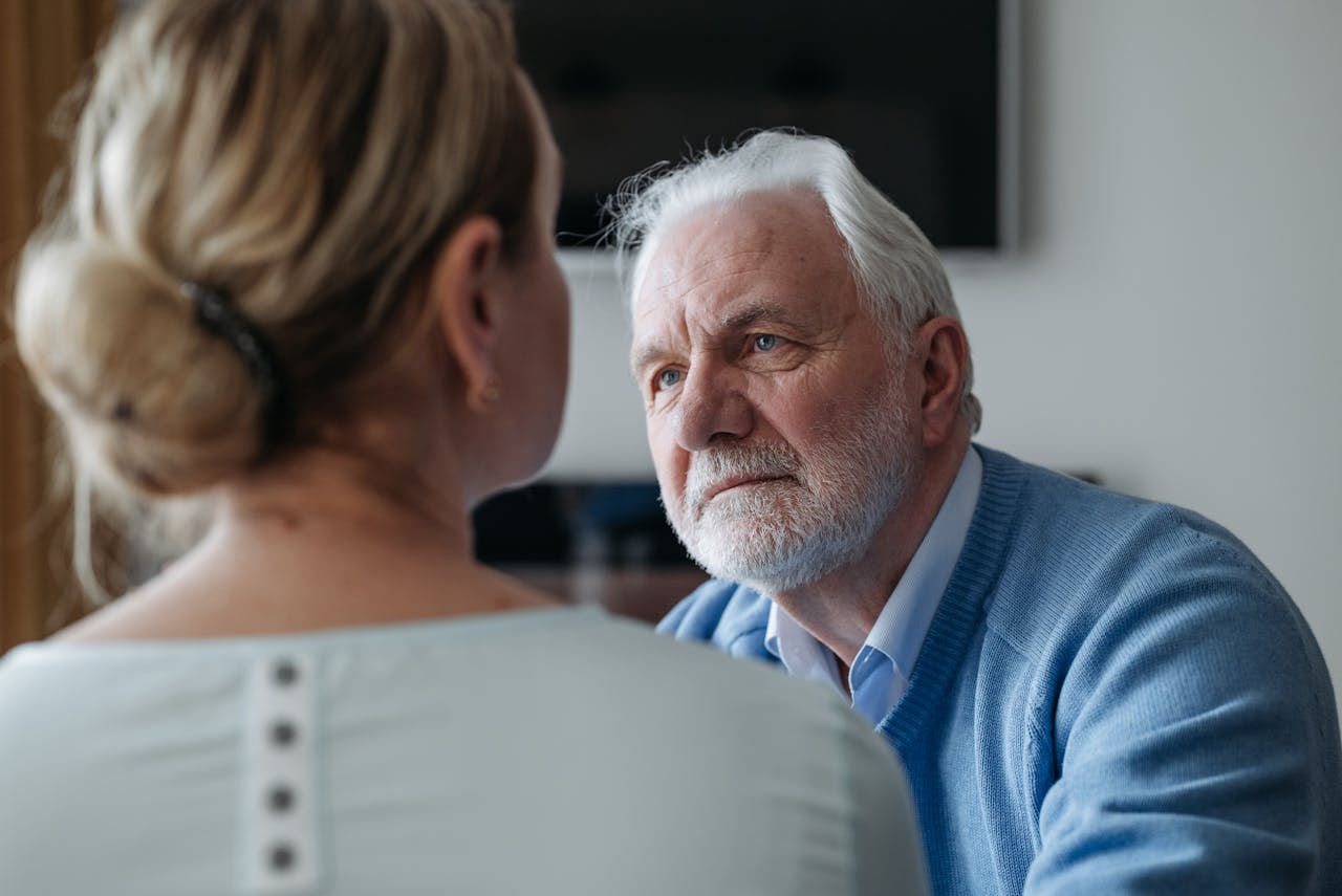 How to Set Boundaries with Parents: A Guide to Healthy Relationships