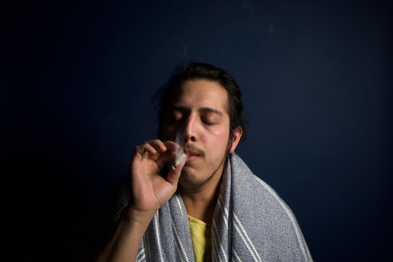 Cannabis Intoxication: Symptoms, Risks, and Treatment Options