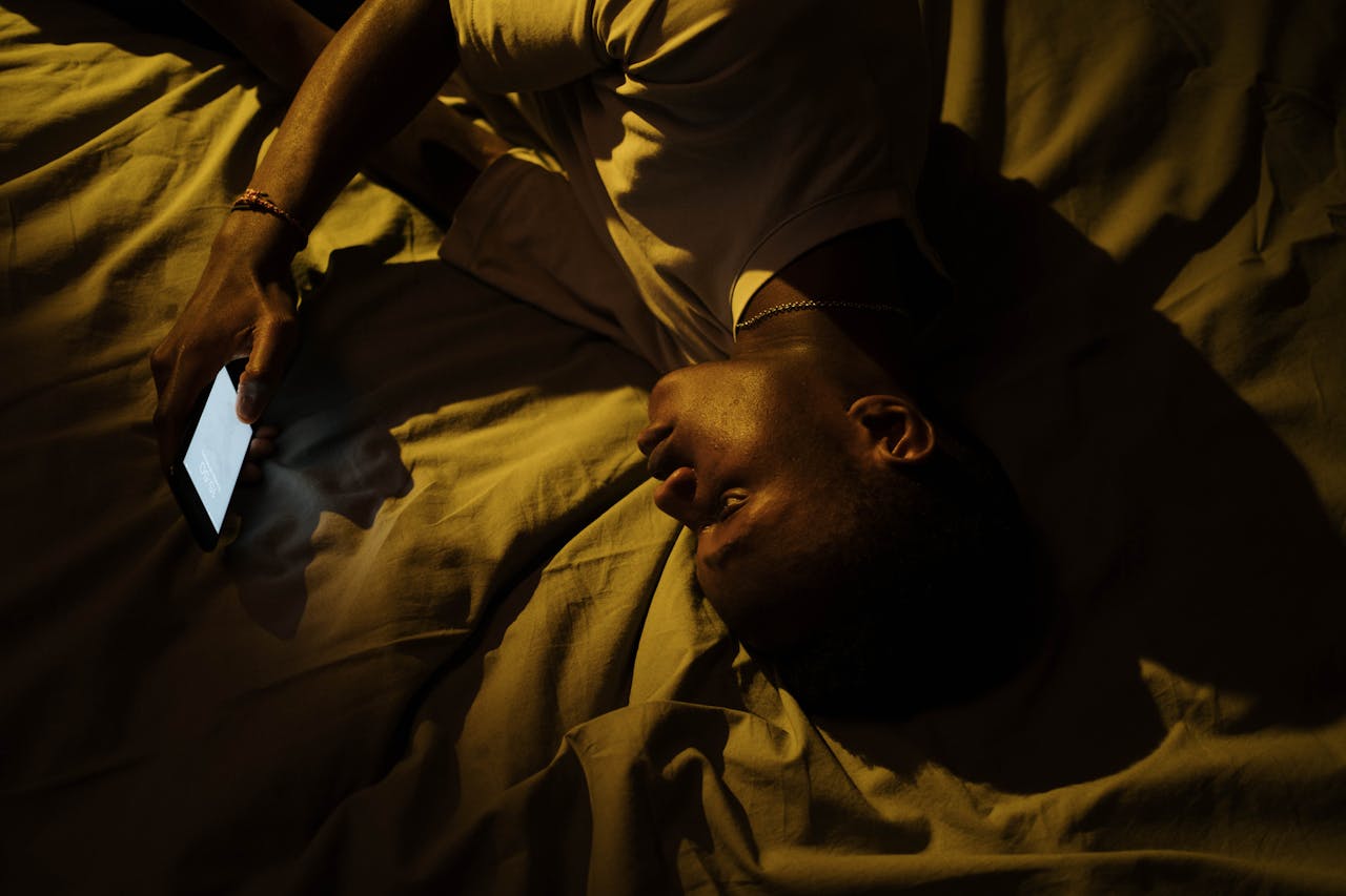How Delayed Sleep Phase Disorder Affects Your Health and What You Can Do About It