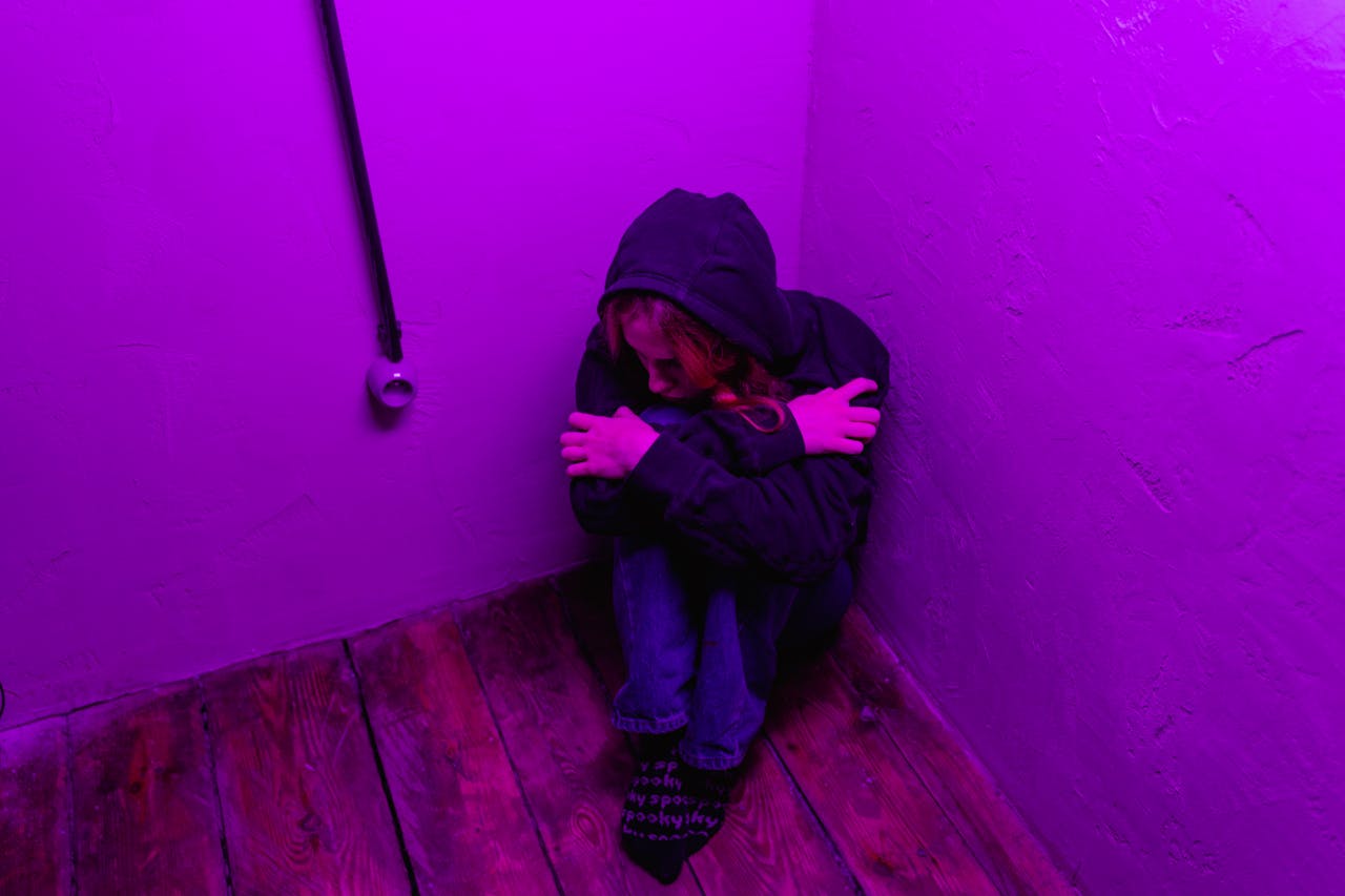 Depersonalization-Derealization Disorder: Feeling Detached from Reality