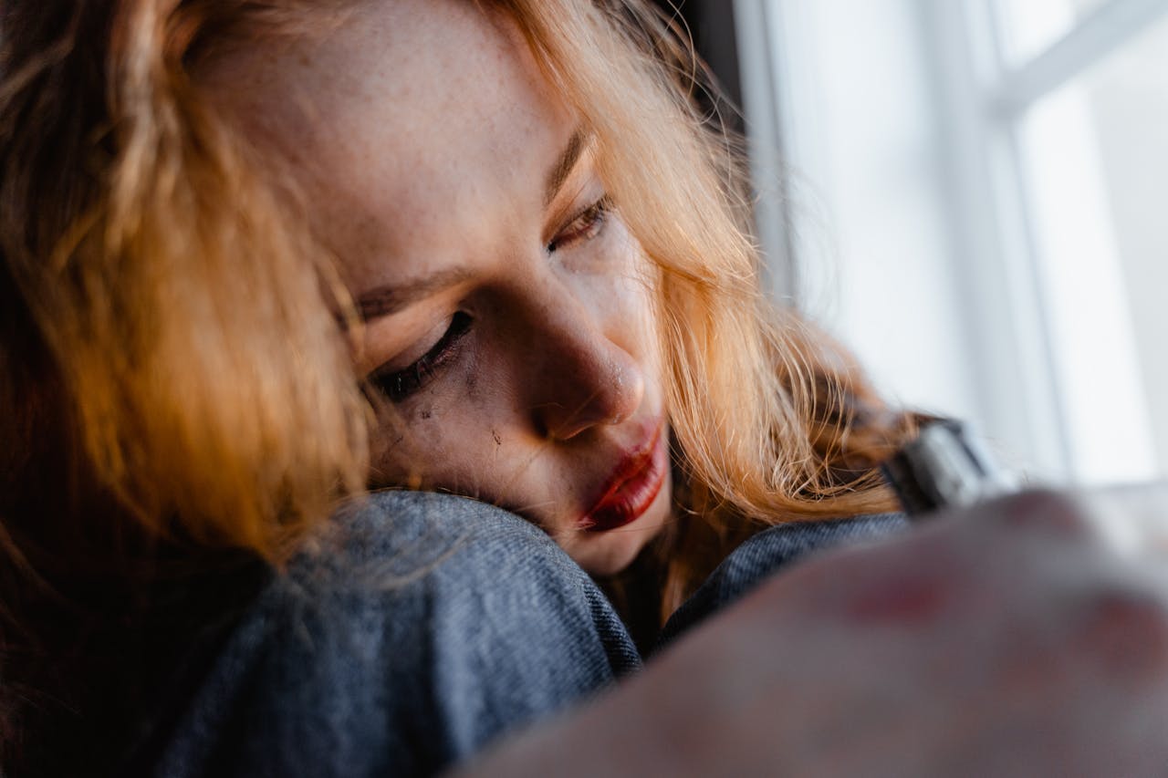 Mood Disorders from Synthetic Cannabinoids: Understanding the Impact