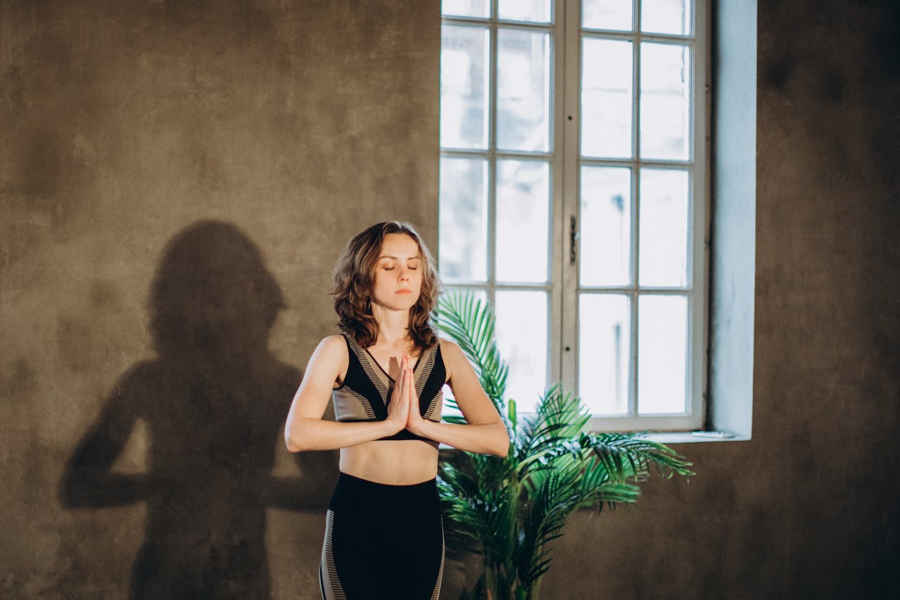 Enhancing Self-Assurance: Exploring the Connection Between Meditation and Confidence